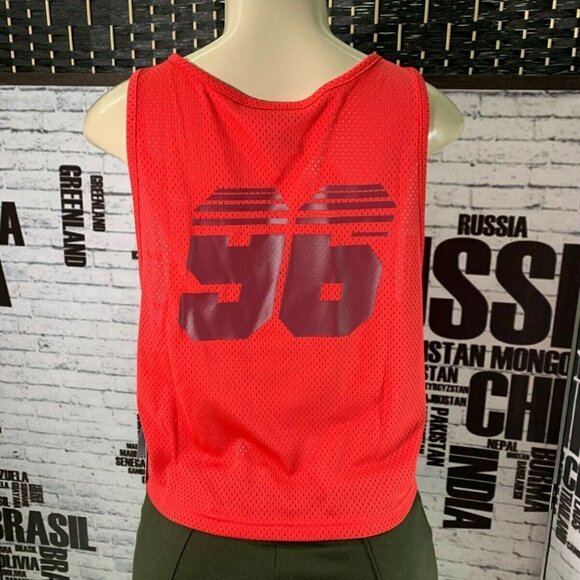 Under Armour L Red Logo Sheer Mesh Scoop Neck Crop Tank Top - Picture 4 of 6